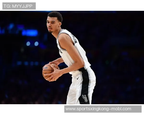 白曼巴看好文班亚马健康表现马刺有望冲击西部决赛 白曼巴看好文班亚马健康表现马刺有望冲击西部决赛